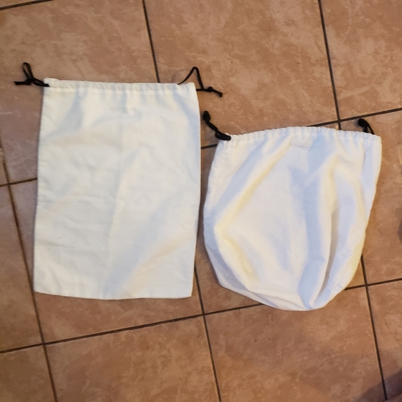 Golden Goose Dust Bags set of 2 - Picture 4 of 4